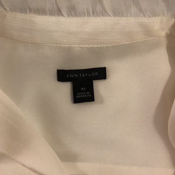 Ann Taylor white blouse - Picture 2 of 3